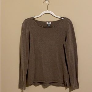 brown sweater